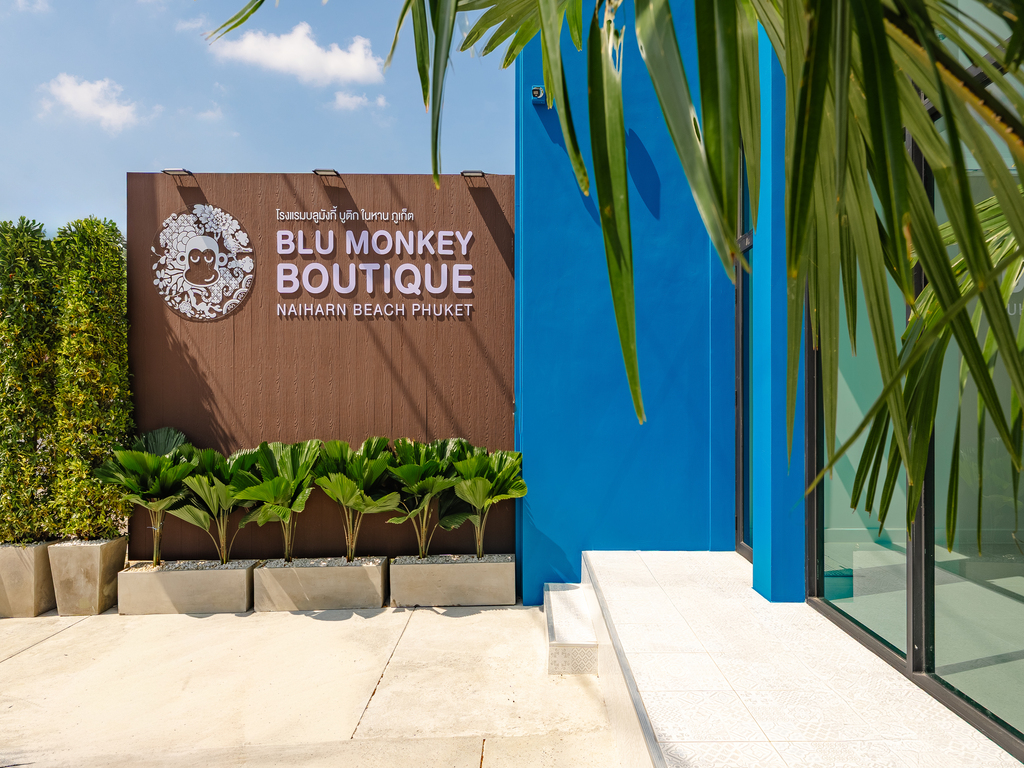 Blu Monkey Boutique Naiharn Beach Phuket